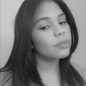 Meet your Posher, Mariely